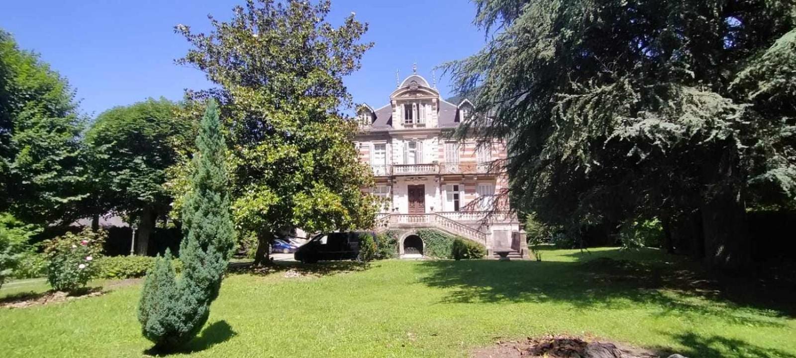 Villa Du Lys Bagneres-de-Luchon Exterior photo